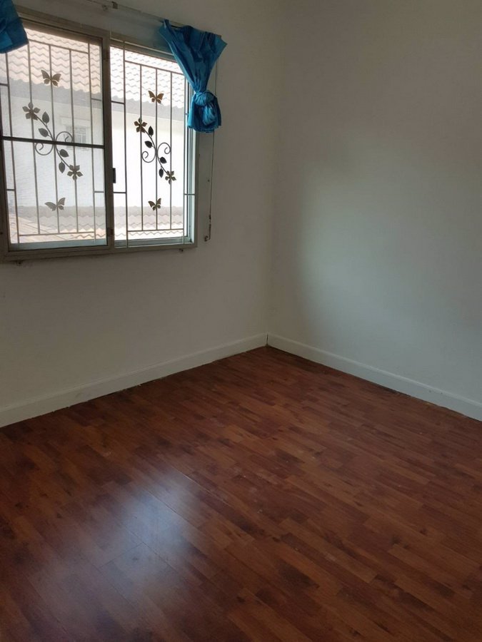 ขายด่วนทาวน์เฮ้าส์-2-ชั้น-พร้อมอยู่-หมู่บ้านพฤกษาวิลล์5-มีนบุรี-ถนนประชาร่วมใจ