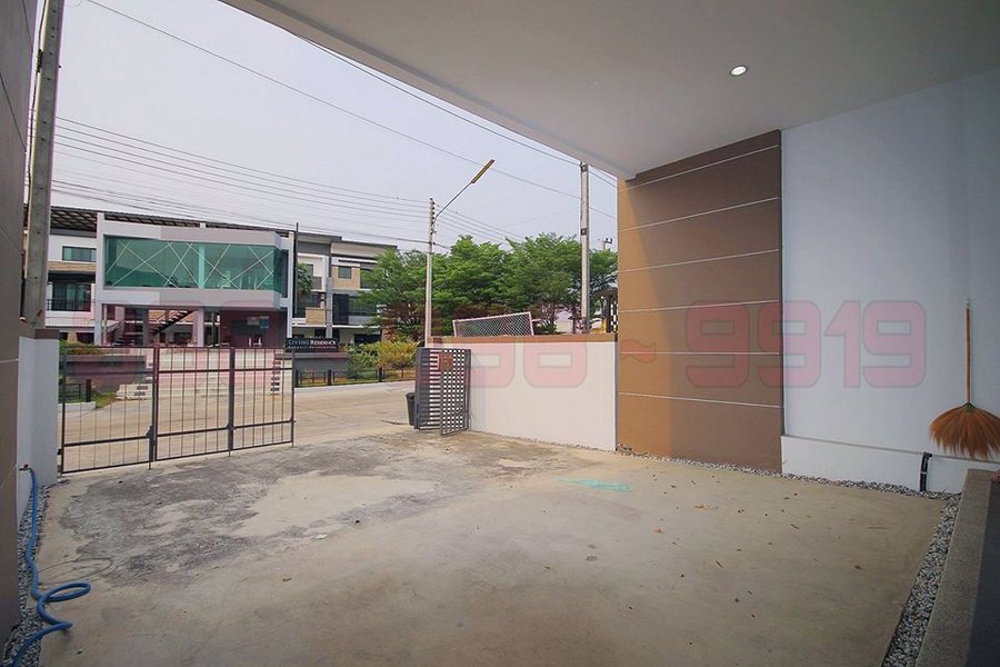 ทาวน์โฮม-2-ชั้น-24-ตรว-ใหม่มาก-มliving-residence-รังสิต-ราชพฤกษ์-หลังนี้ทำเลดีที่สุดในโครงการ