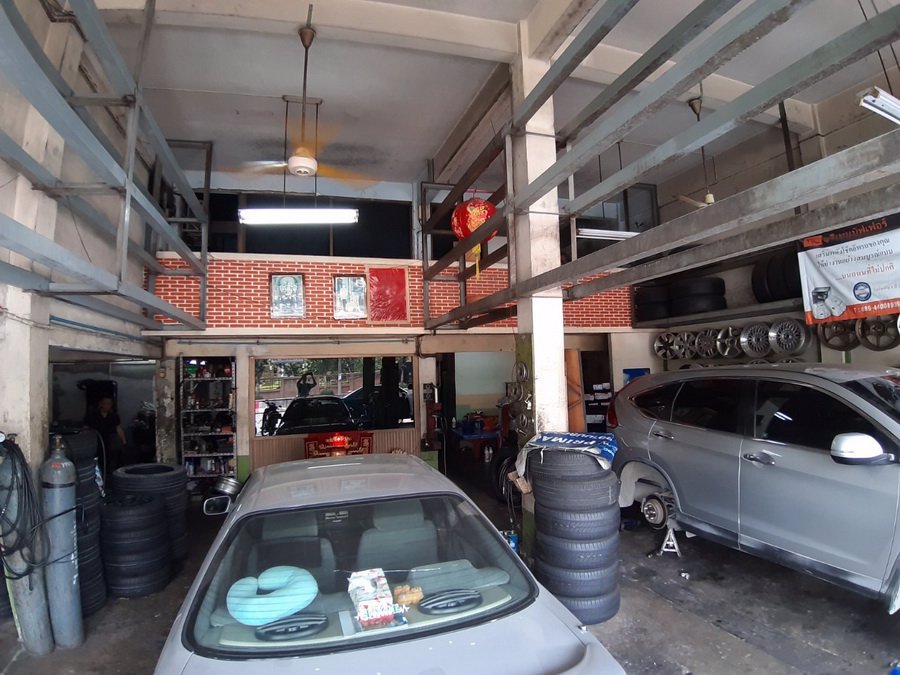 ขายอาคารพาณิชย์-4-ชั้น-28-ตรว-ติดถนนใหญ่เกษมราษฎร์