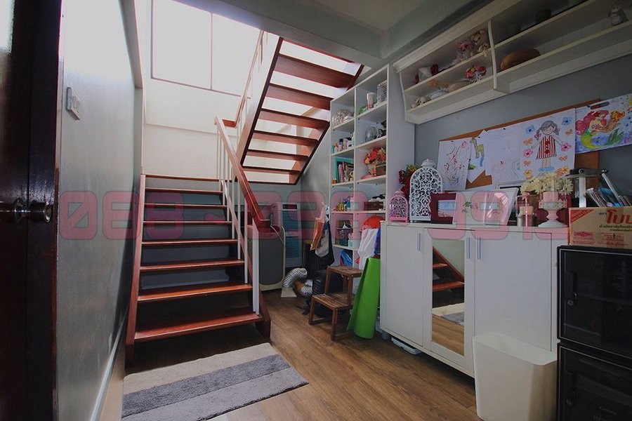 ขายด่วนบ้านเดี่ยว-2-ชั้น-125-ตรว-หลังมุม-มศรีชวาลา-ซรามคำแหง-21-ซนวศรี-