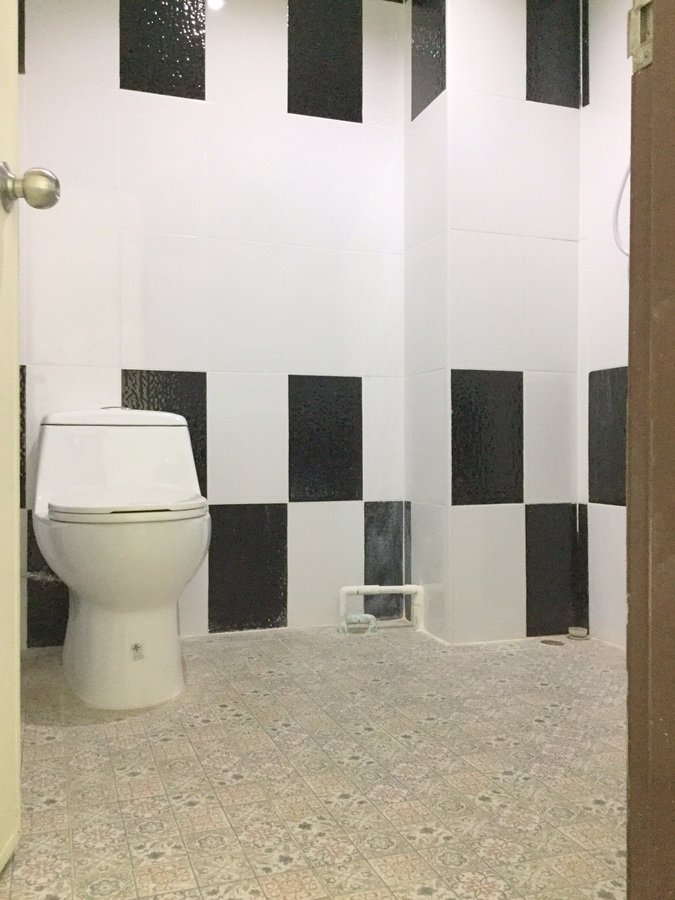 ขายทาวน์เฮ้าส์-3-ชั้น-สภาพดีพร้อมอยู่-พึ่งรีโนเวทใหม่-ซนวมินทร์-77-แยก-2-เนื้อที่-16-ตรวา