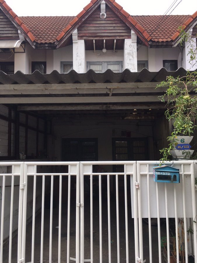ขายทาวน์เฮ้าส์-2-ชั้น-18-ตรว-สายไหม-ถพหลโยธิน