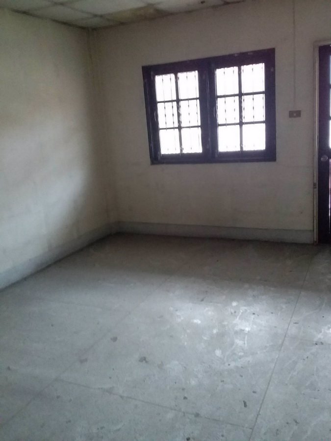 ขายทาวน์เฮ้าส์-3-ชั้น-20-ตรว-หมู่บ้านอมรชัย3-ซ1-ถบรมราชชนี72