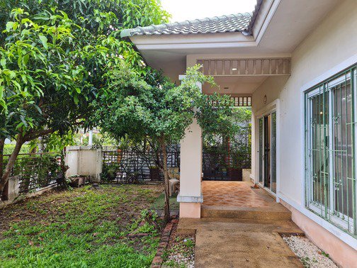 ขายบ้านเดี่ยวใกล้นิคมแหลมฉบัง-หมู่บ้านสุวารินี-60-ตรวา-3-ห้องนอน-2-ห้องน้ำ-ราคา-279-ล้าน