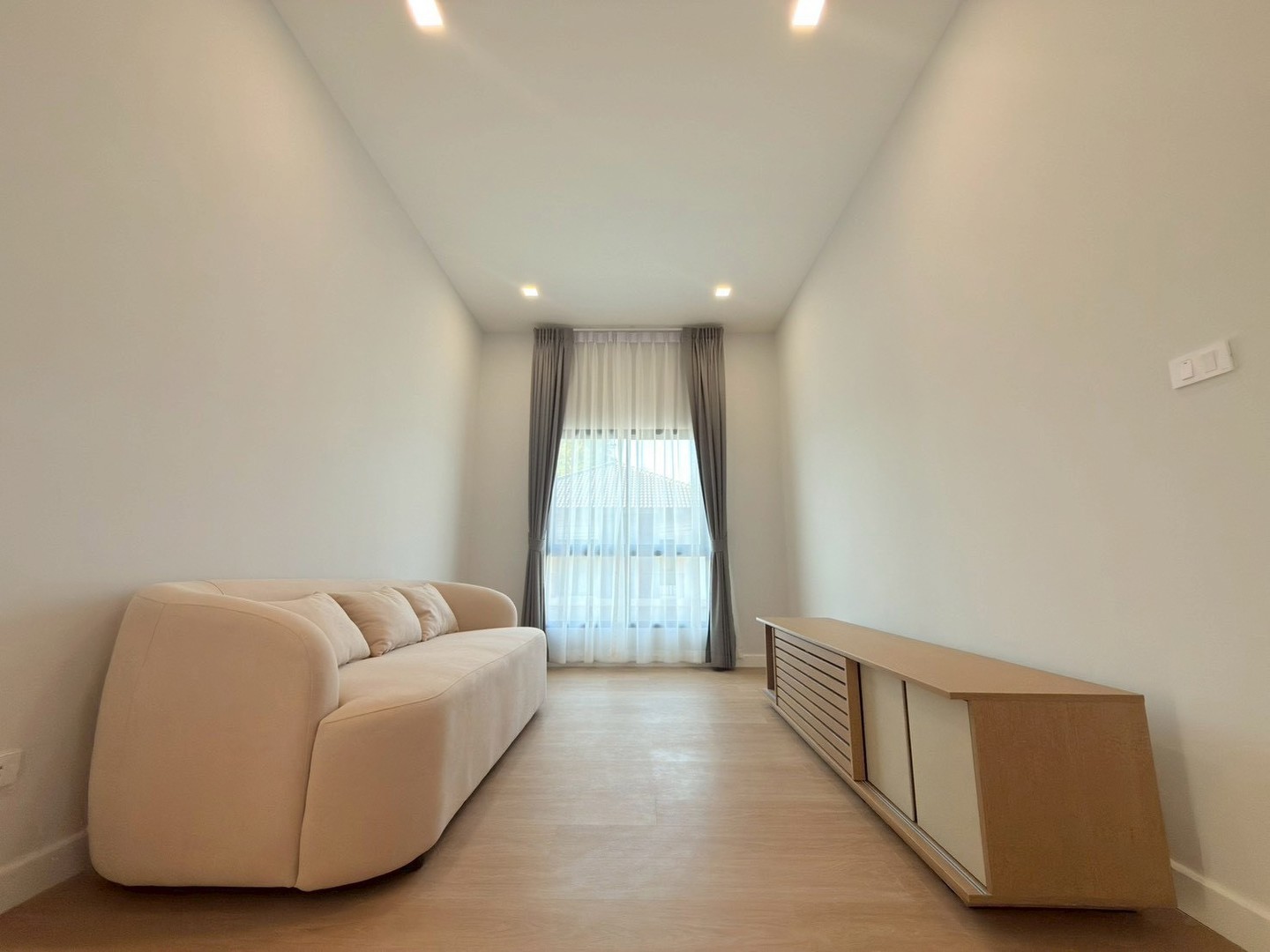 โครงการบ้านจัดสรร-ไอลิน-สันทราย-4