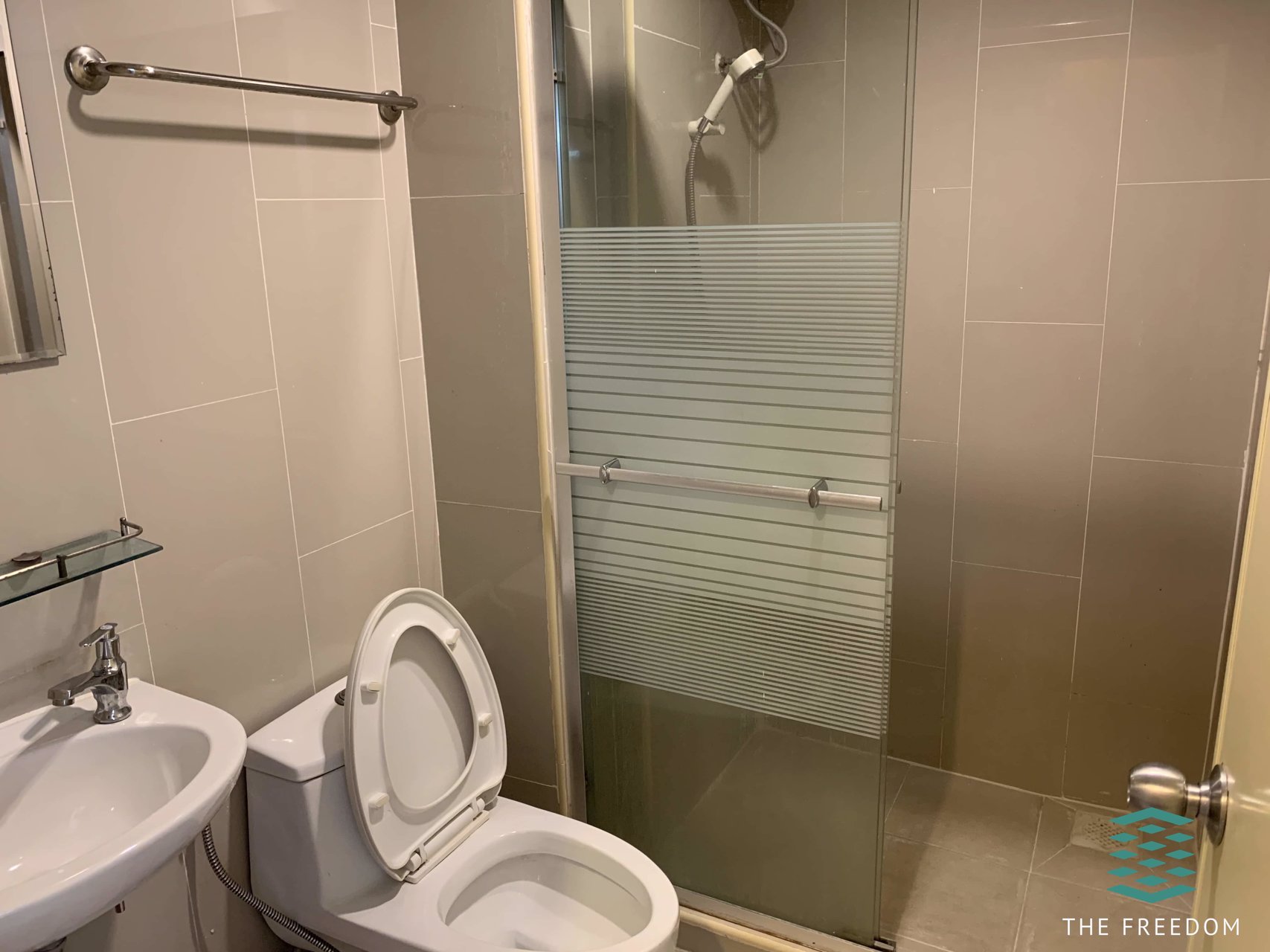 the-freedom-apartment-rangsitu