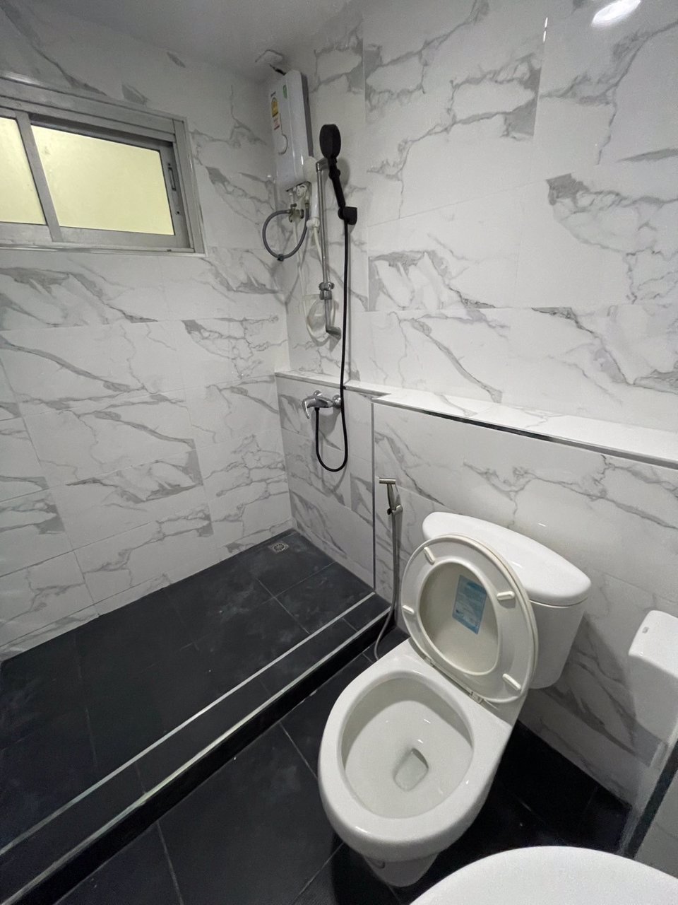 condo-one-sathon-เย็นอากาศซอย-2-ราคาโคตรถูกก