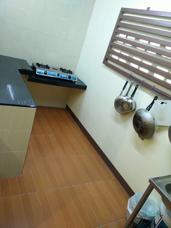 ให้เช่า-อาคารพาณิชย์-4-ชั้น-1-คูหา-คลองหลวง-17-ค้าขายได้-เดินทางสะดวก