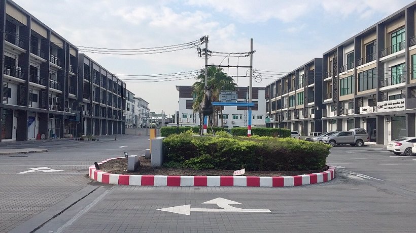 ขายและให้เช่า-ด่วนโฮมออฟฟิศ-35-ชั้น-ราคาถูกพื้นที่-22-ตรว-h-cape-bizsector-อ่อนนุช