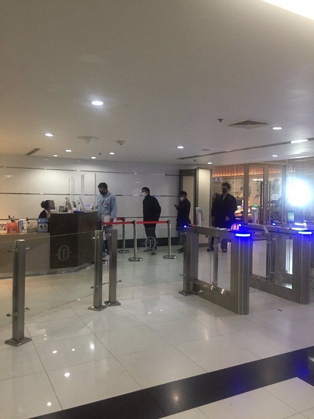 ให้เช่าสำนักงาน-โอเชี่ยนทาวเวอร์-2-พร้อมเฟอร์นิเจอร์-พื้นที่-225-ตรม