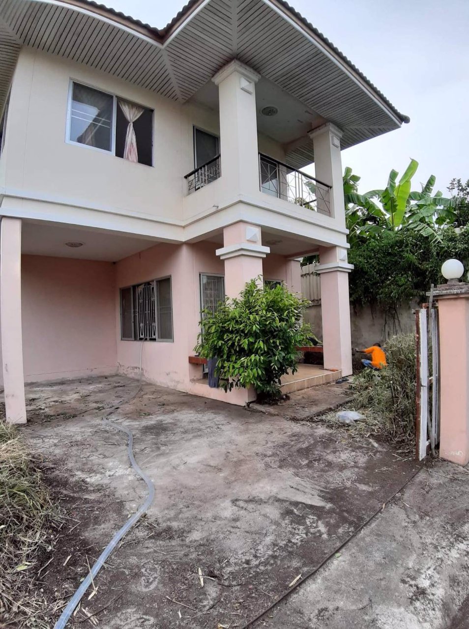 ขายบ้านเดี่ยว-2-ชั้นพร้อมบริเวณ-3-ห้องนอน-นาป่า-เมืองชลบุรี-มสุขประยูรปาร์ค-ทำเลดีมาก