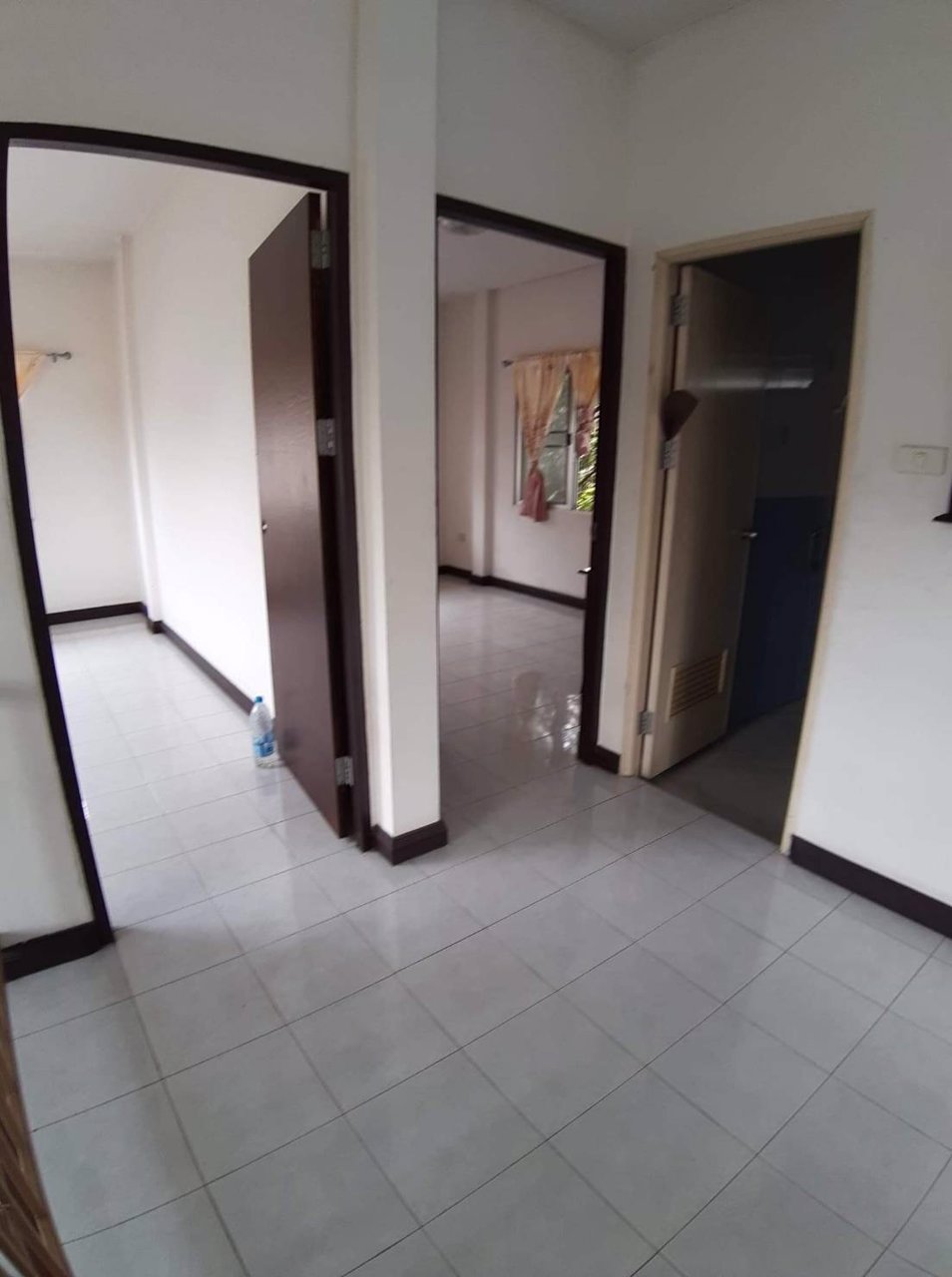 ขายบ้านเดี่ยว-2-ชั้นพร้อมบริเวณ-3-ห้องนอน-นาป่า-เมืองชลบุรี-มสุขประยูรปาร์ค-ทำเลดีมาก