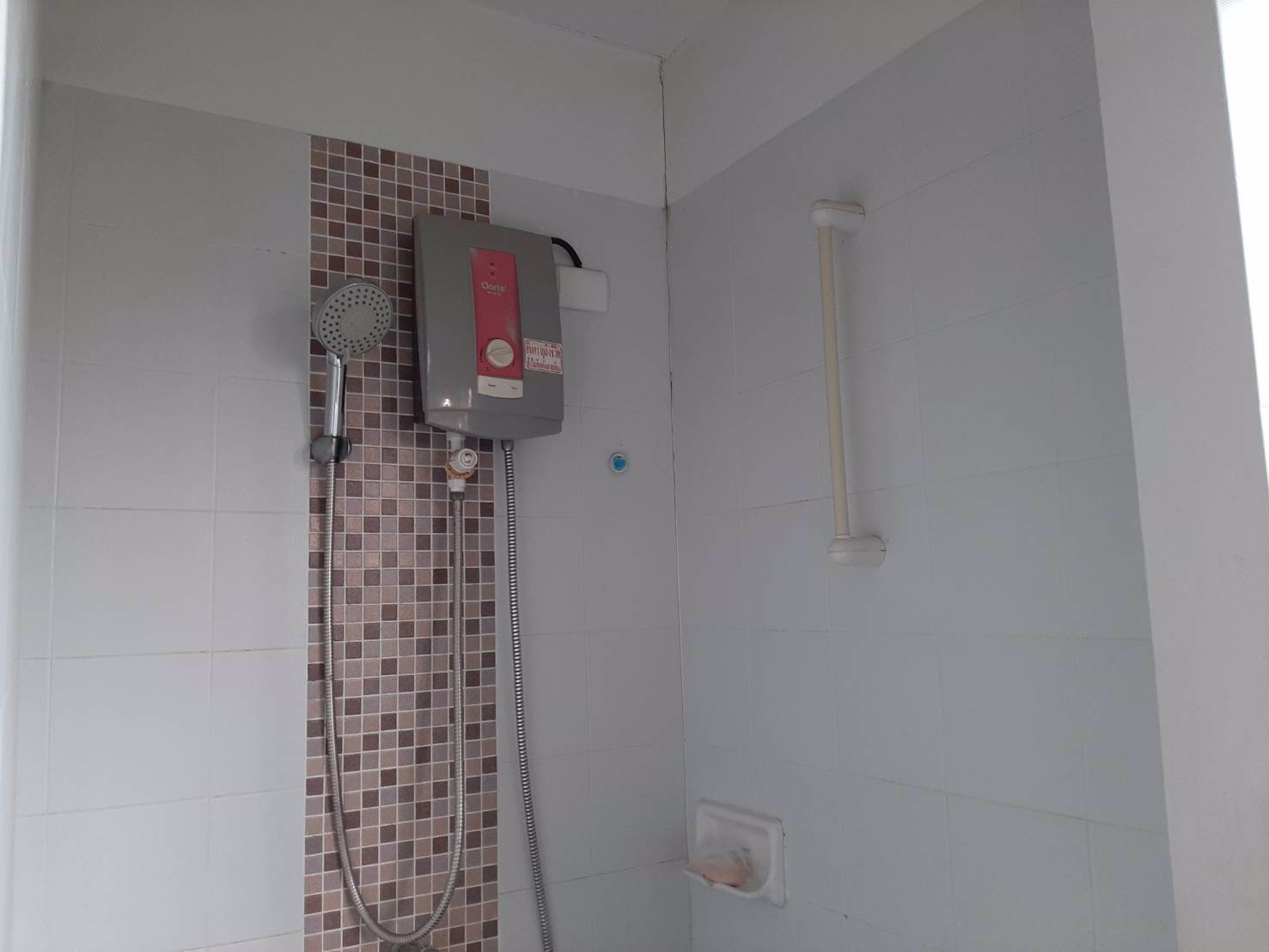 ขายบ้านแฝดสไตส์บ้านเดี่ยว-2-ชั้น-มพฤกษาวิลเลจดีไลท์-ลำลูกกาคลองสี่-ใกล้รถไฟฟ้าสถานีคูคต-สถานีรถไฟ