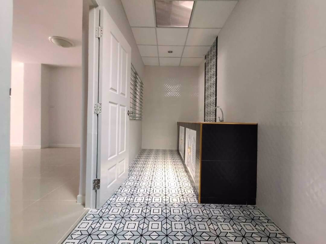 6304b-ขายด่วน-บ้านใหม่ไม่เคยอยู่-ต่อเติมพร้อมอยู่-ธนนันท์วิลเลจ-คลองสาม