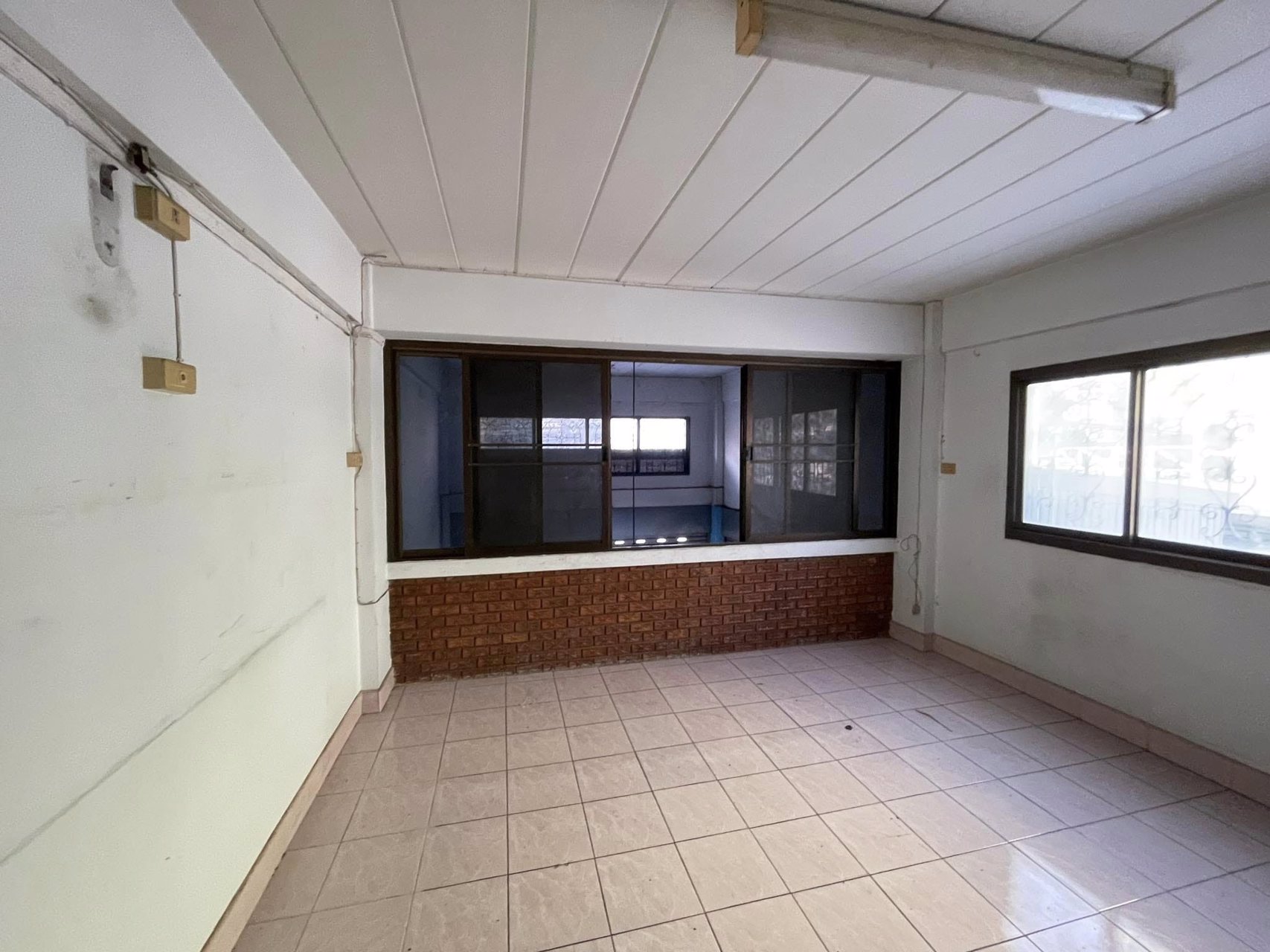 ag-post-ขาย-ตึกแถว-98ล้าน-หมู่บ้านพระปิ่น-3-ทำเลดี-หัวมุม