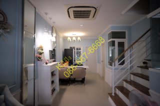 ขายทาวน์โฮม-โครงการ-โกลเด้นทาวน์-วงศ์สว่าง-รัชดา-ขนาดพท-16-ตรว-3-ห้องนอน-พร้อมตกแต่งแนววินเทจ-สวย