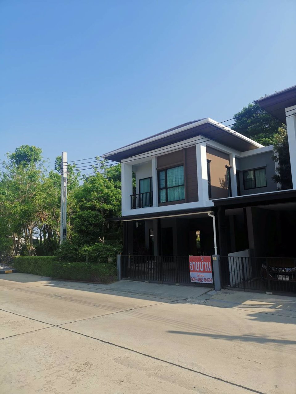 ขายบ้านแฝด-2-ชั้น-โครงการบ้านลุมพินีทาวน์พาร์ค-ท่าข้าม-พระราม-2