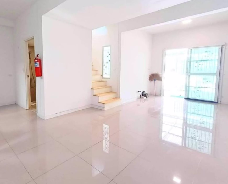 ขายด่วน-ขายถูก-หมู่บ้านพฤกษา-123-พหลโยธิน-คลองหลวง