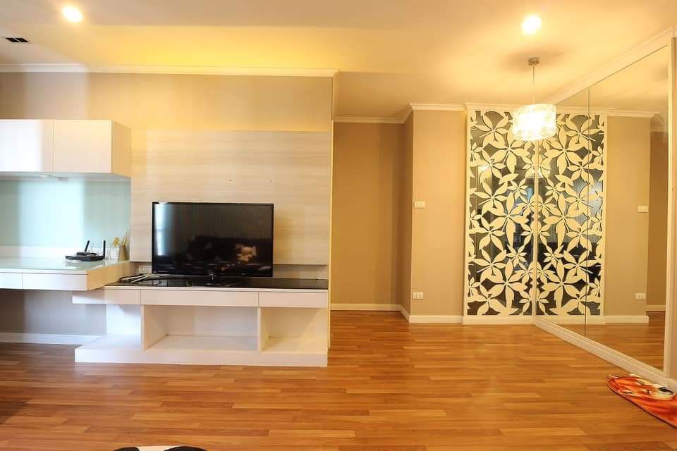 ขาย-ลุมพินี-พาร์ค-ริเวอร์ไซด์-พระราม-3-คอนโดติดแม่น้ำเจ้าพระยา-ทำเลดี-บรรยากาศรีสอร์ท