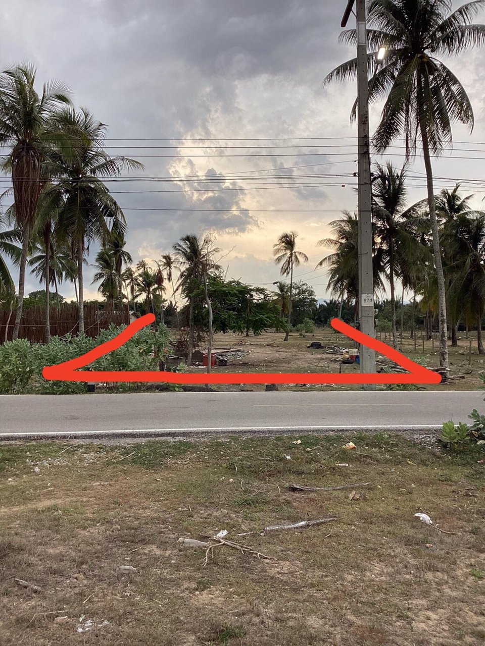 ขายที่ดินทําเลสวยมาก-ติดทะเลบ้านทอน-