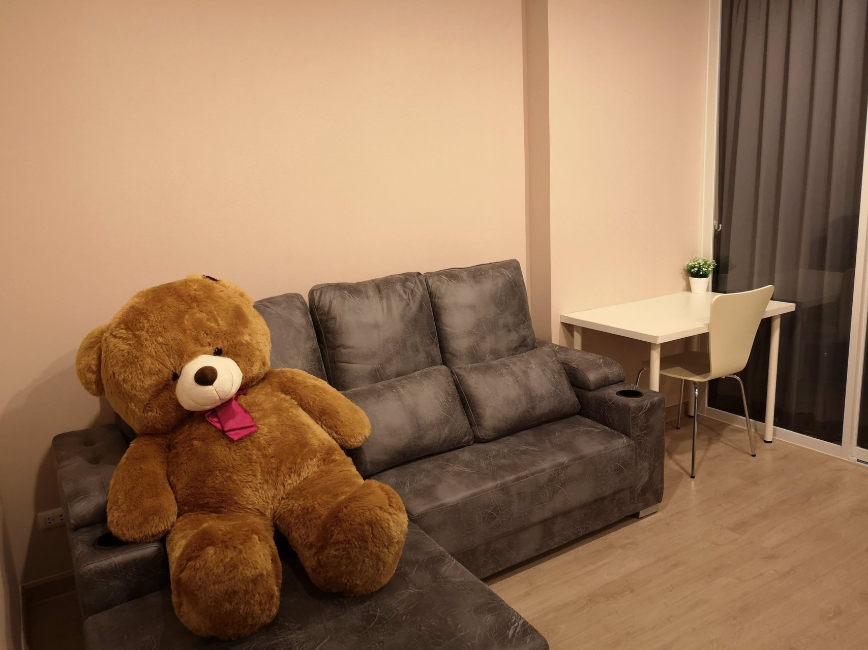 ให้เช่าคอนโด-tempo-grand-วุฒากาศ-ติดรถไฟฟ้า-bts-เครื่องใช้ไฟฟ้าครบ