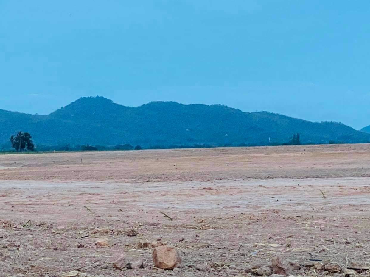 ที่ดินตรงนี้ขึ้น-จังหวัดประจวบคีรีขันธ์-อำเภอหัวหิน-ตำบลหินเหล็กไฟ