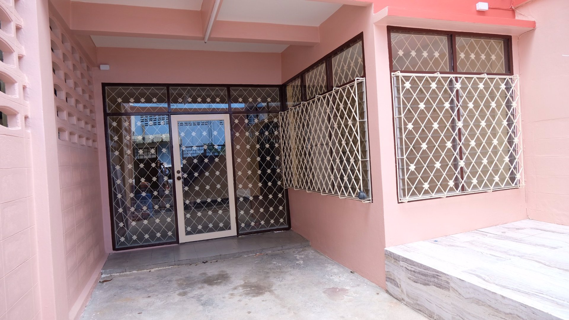 ทาวน์เฮ้าส์-ติด-bts-mrt-บางหว้า-เดิน-3-นาที-