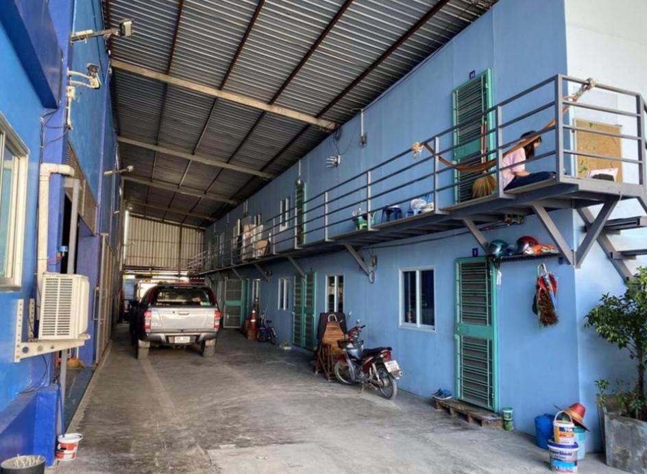 ขาย-อาคารสำนักงาน-3-ชั้น-เนื้อที่ดิน-1-ไร่-6-ตารางวา-ซอยกรุงเทพกรีฑา-37-แยก-1-แขวงทับช้าง-เขตสะพานสู