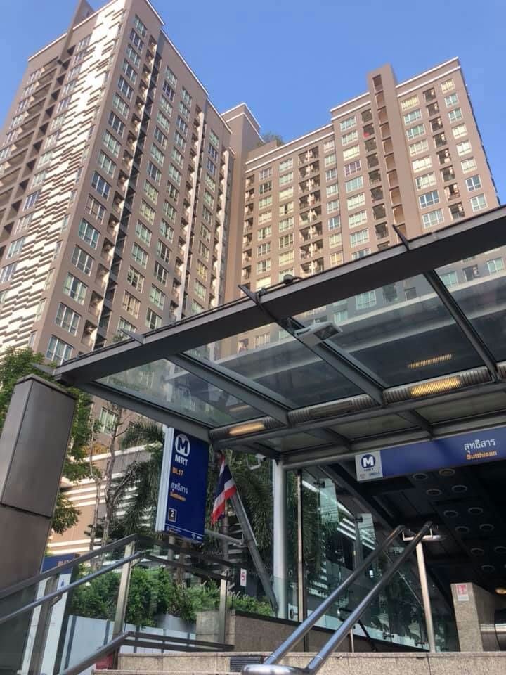 ขายถูกสุด-life-รัชดา-สุทธิสาร-ติด-mrt-สุทธิสาร-ห้องใหญ่-มีอ่างอาบน้ำ-ทิศใต้-ลมดี-36-ล้านบาท