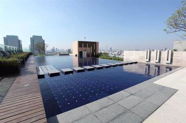 ขายถูกสุด-life-รัชดา-สุทธิสาร-ติด-mrt-สุทธิสาร-ห้องใหญ่-มีอ่างอาบน้ำ-ทิศใต้-ลมดี-36-ล้านบาท