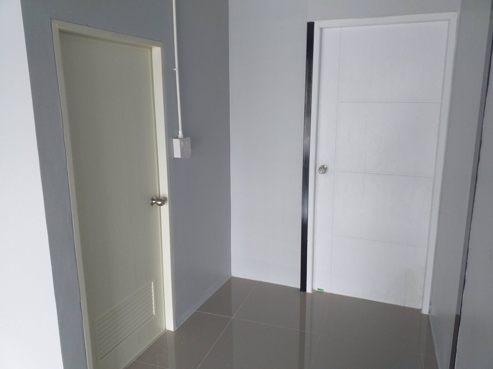 ให้เช่าร้าน-ริมถนนเลียบวารี-คู้ขวา-หนองจอก-กทม-ทำเลดี-ติดกับโรงเรียนวัดทรัพย์สโมสร