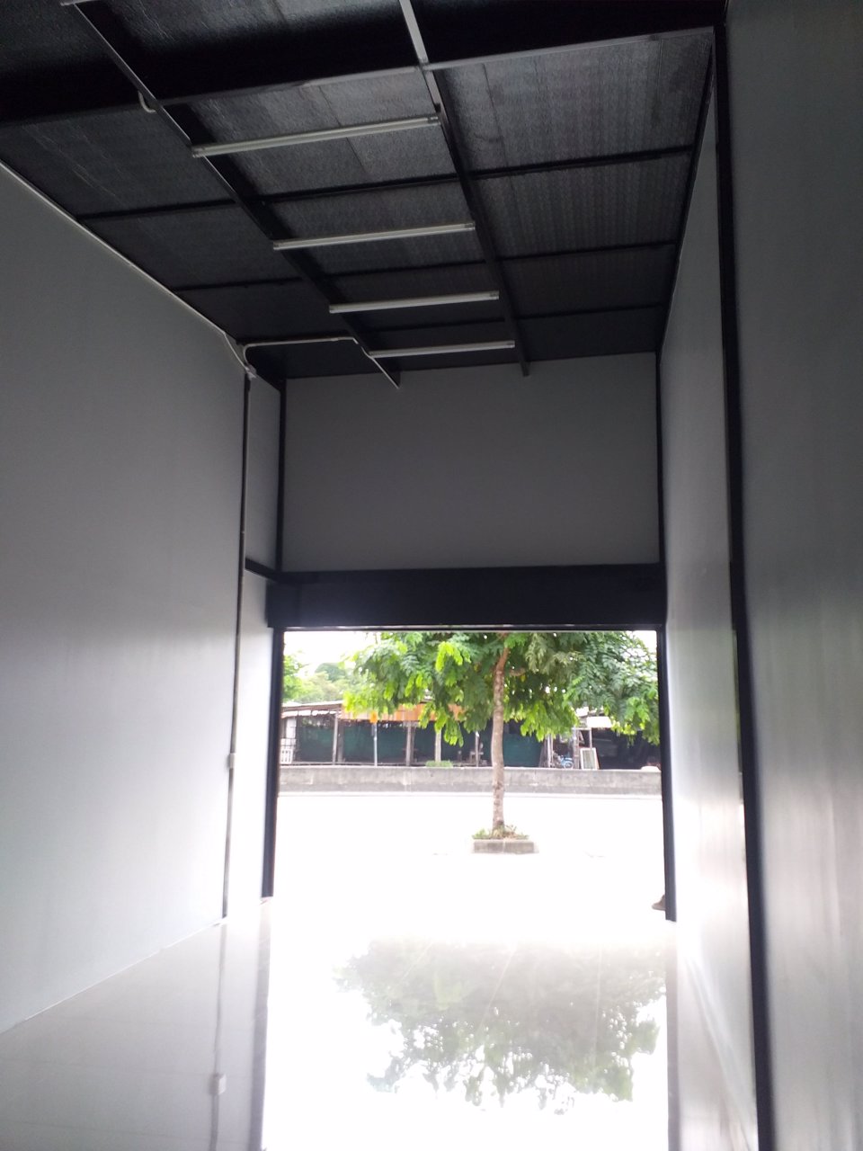 ให้เช่าร้าน-ริมถนนเลียบวารี-คู้ขวา-หนองจอก-กทม-ทำเลดี-ติดกับโรงเรียนวัดทรัพย์สโมสร