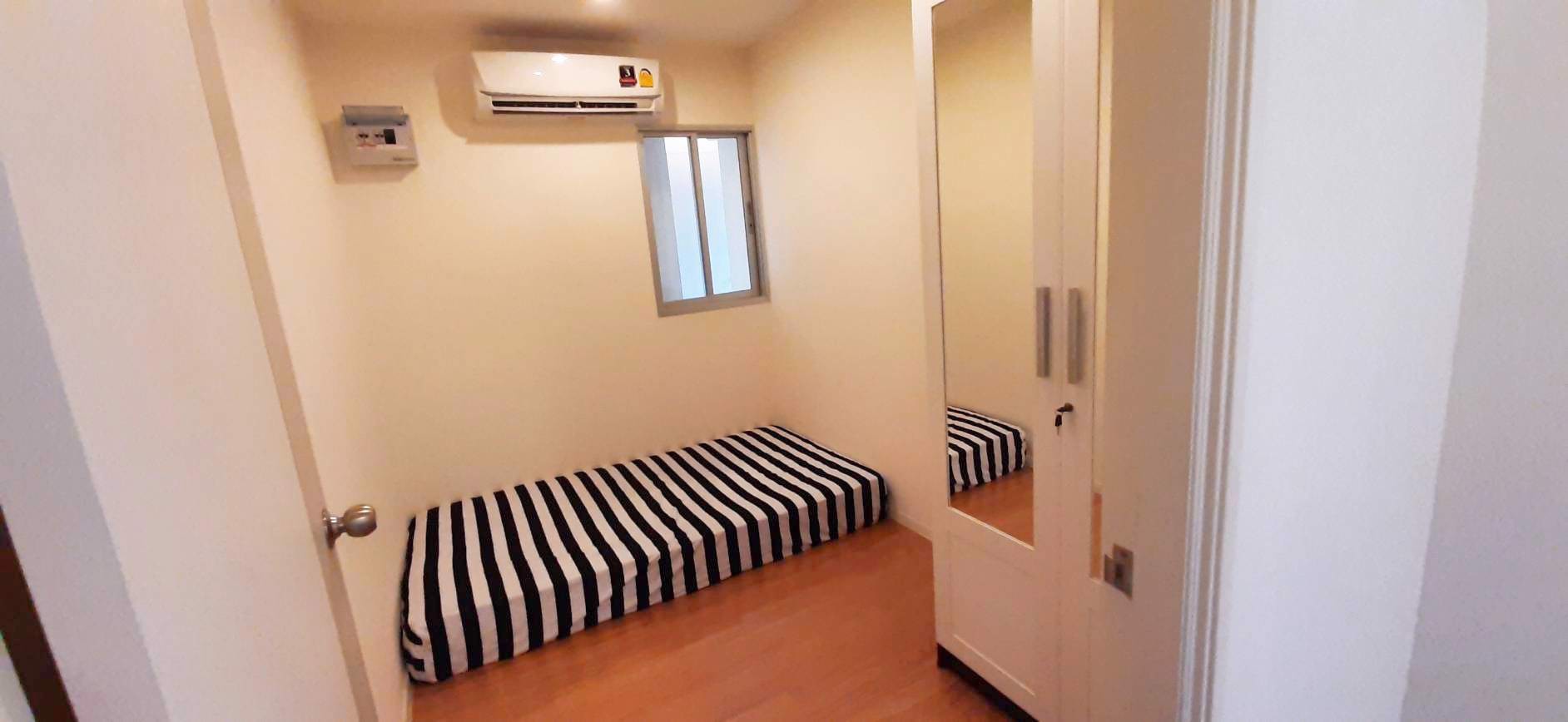 ขายคอนโดลุมพินี-วิลล์-รามคำแหง60-2-45-ตรม-ตกแต่งใหม่-เฟอร์นิเจอร์-build-in-ทั้งห้อง