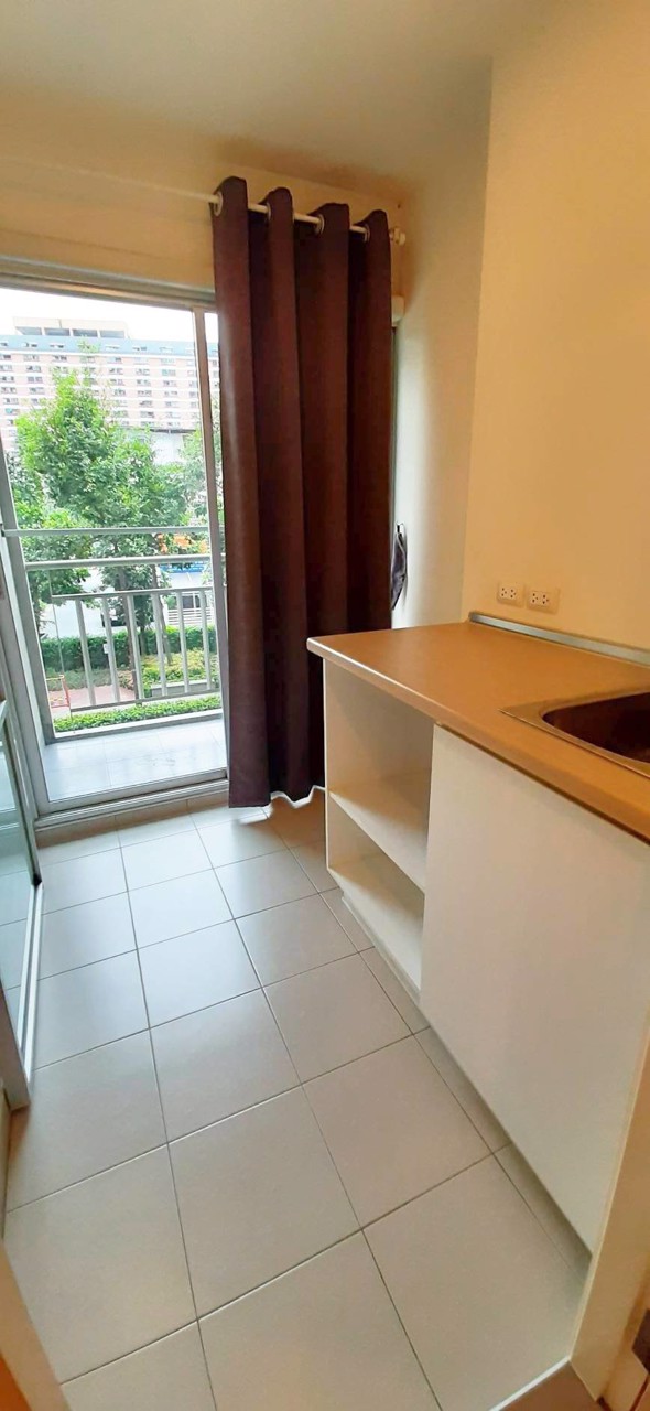 ขายคอนโดลุมพินี-วิลล์-รามคำแหง60-2-45-ตรม-ตกแต่งใหม่-เฟอร์นิเจอร์-build-in-ทั้งห้อง