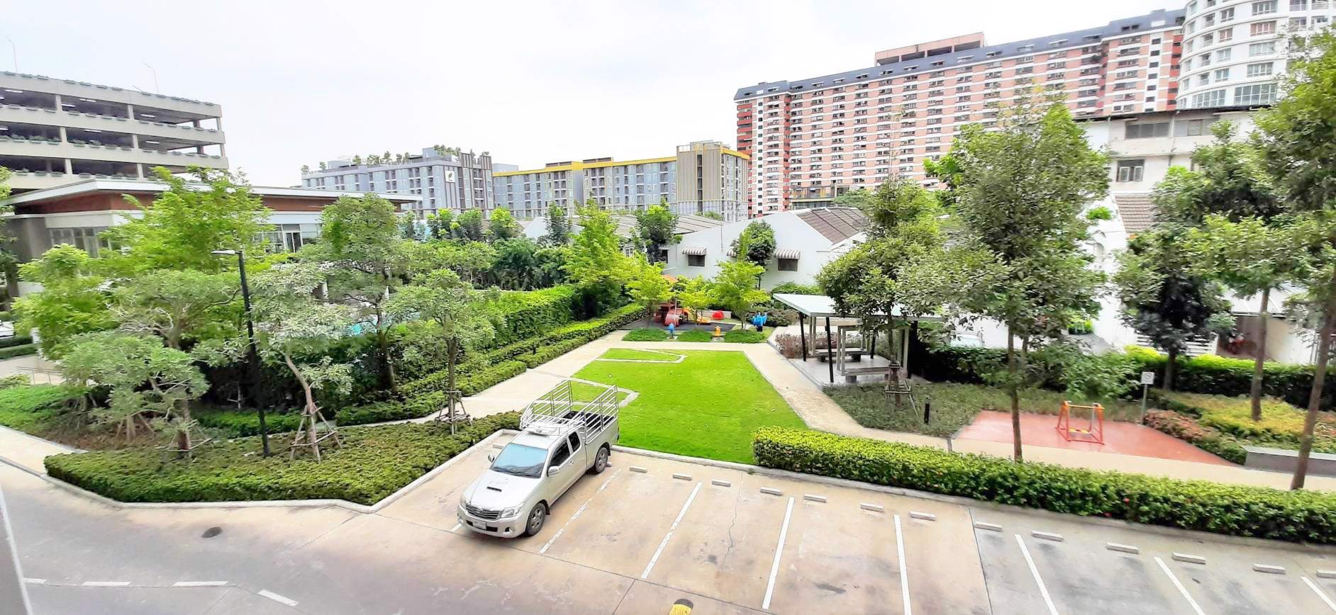 ขายคอนโดลุมพินี-วิลล์-รามคำแหง60-2-45-ตรม-ตกแต่งใหม่-เฟอร์นิเจอร์-build-in-ทั้งห้อง