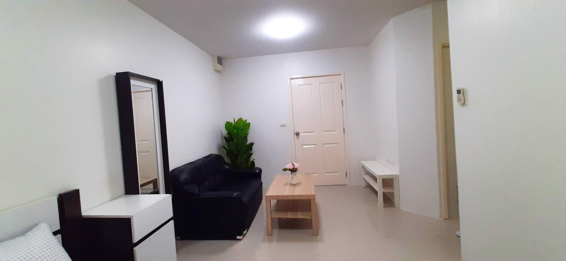 ขายขาดทุน-พลัมคอนโด-ห้องสวยมาก-ลาดพร้าว101-ขนาด-23-ตรม-ตกแต่งใหม่ทั้งห้อง-แถมเฟอร์นิเจอร์ครบชุด