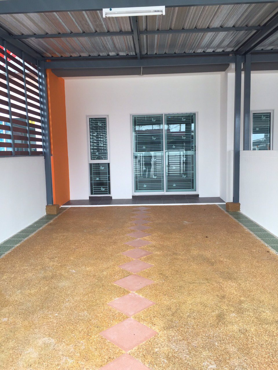 ให้เช่าสิรารมย์พลัส-มอเตอร์เวย์-2-นอน-2-น้ำ-2-แอร์-ใกล้นิคม-tfd-เวลโกล-โตโยต้าบ้านโพธิ์