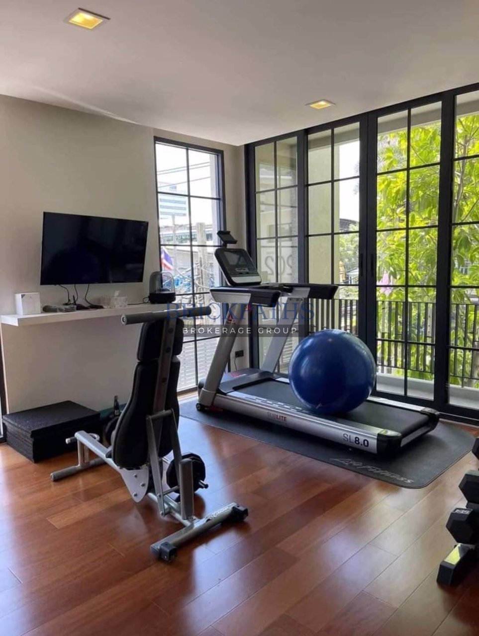 ขายทาวน์โฮม-luxury-35-ชั้น-ในโครงการ-quarter-31-ย่านพร้อมพงษ์