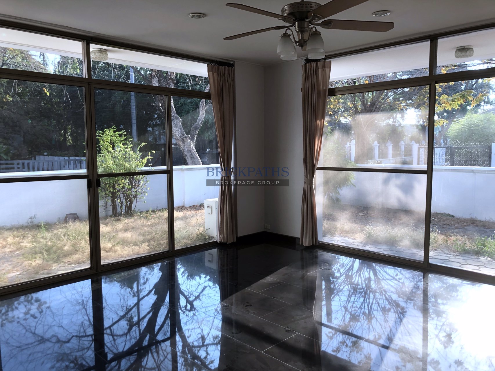 ขายพร้อมสัญญาเช่า-บ้านเดี่ยว-ในโครงการหมู่บ้านปัญญา-พัฒนาการ-30-ใกล้ทองหล่อ-เอกมัย