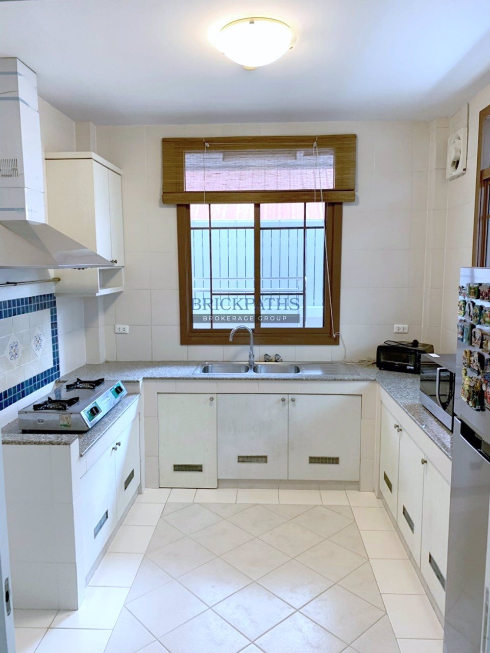 ขาย-บ้านเดี่ยว-โครงการหรู-นาราสิริ-พัฒนาการ-ศรีนครินทร์-บนเนื้อที่-1392-ตารางวา