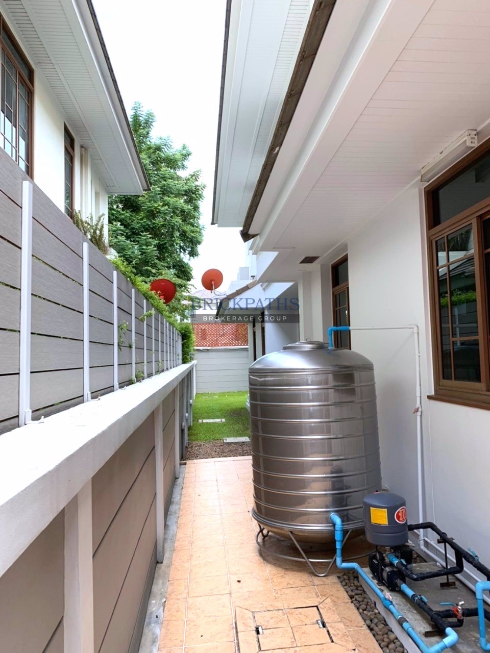 ขาย-บ้านเดี่ยว-โครงการหรู-นาราสิริ-พัฒนาการ-ศรีนครินทร์-บนเนื้อที่-1392-ตารางวา