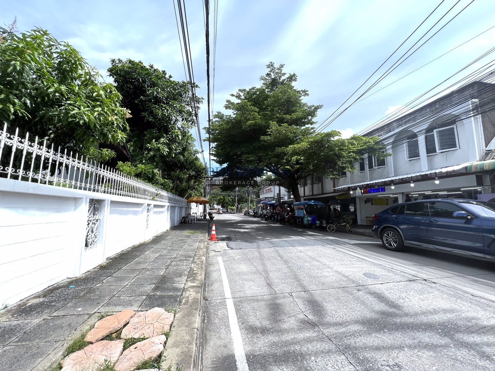 ขาย-ที่ดินพร้อมสิ่งปลูกสร้าง-ซอยพระราม-9-ซอย-41-หลัง-the-nine-พระราม-9