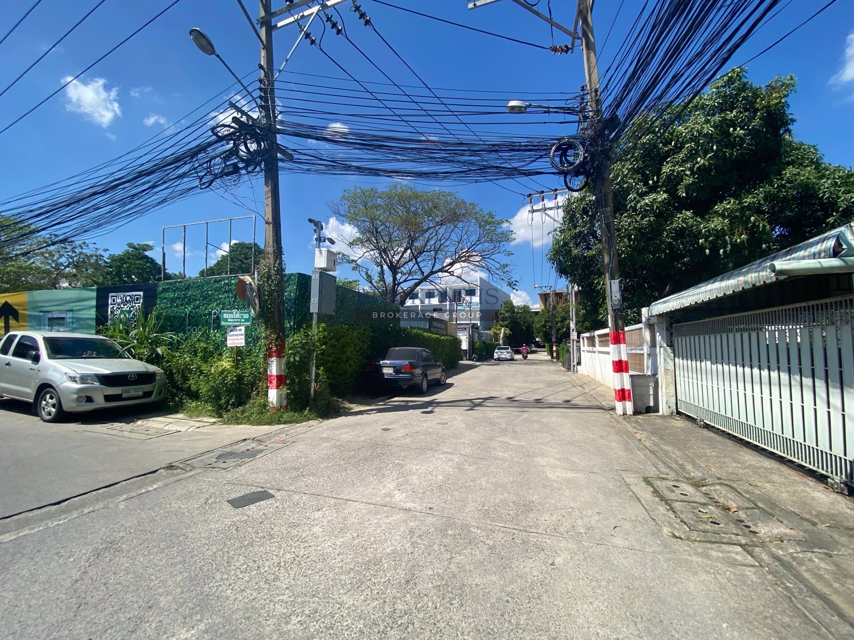 ขาย-ที่ดิน-พัฒนาการ-32-แปลงมุม-รูปทรงสี่เหลี่ยมผืนผ้า-สวยมาก