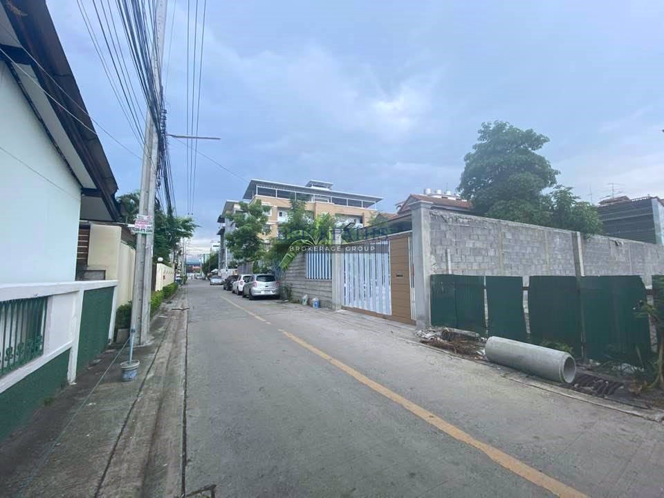 ขาย-ที่ดิน-1-ไร่-ถนนพัฒนาการ-32-34-เข้าซอยเพียง-80-เมตร