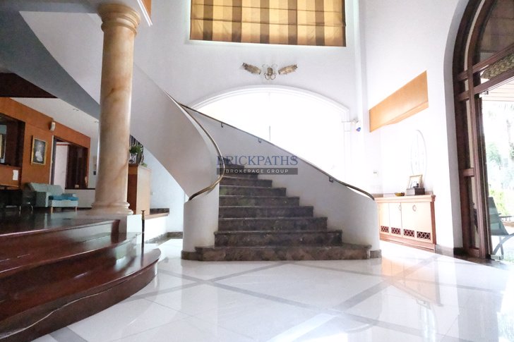 ขายคฤหาสน์-พร้อมบ้านรับรองสองหลัง-บนเนื้อที่-2-ไร่-ย่านพัฒนาการ-30