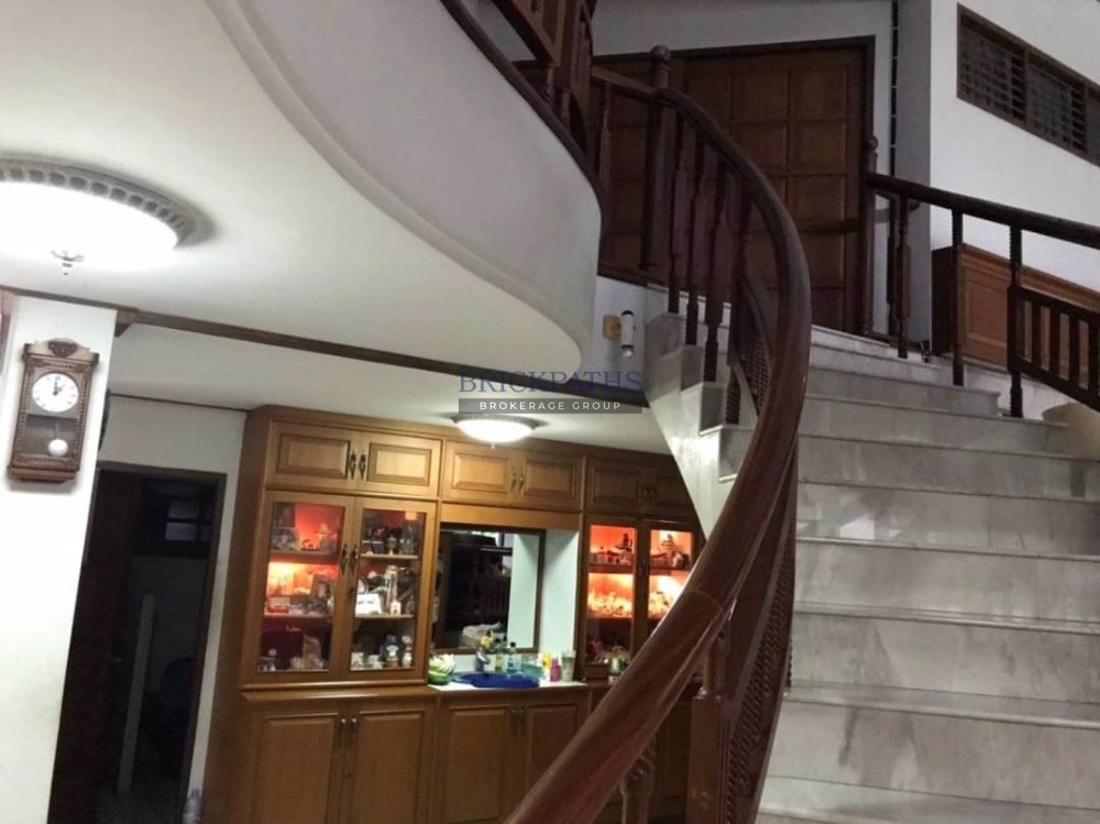 ขายบ้านเดี่ยว-มือสอง-โครงสร้างแข็งแรง-สามารถรีโนเวทได้-สุขุมวิท-71-ซอยปรีดีพนมยงค์-14