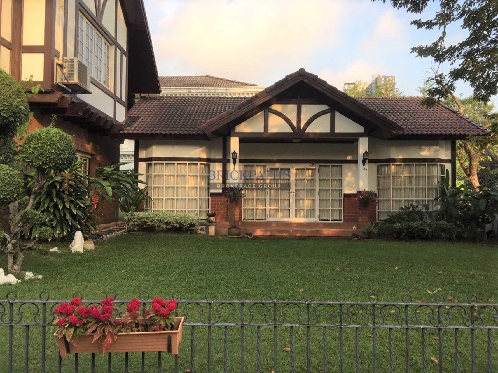 ขายบ้านเดี่ยว-หมู่บ้านสุขุมวิทการ์เด้นซิตี้-ซอยสุขุมวิท-79-สิ่งแวดล้อมดีมาก-ทำเลยอดเยี่ยม