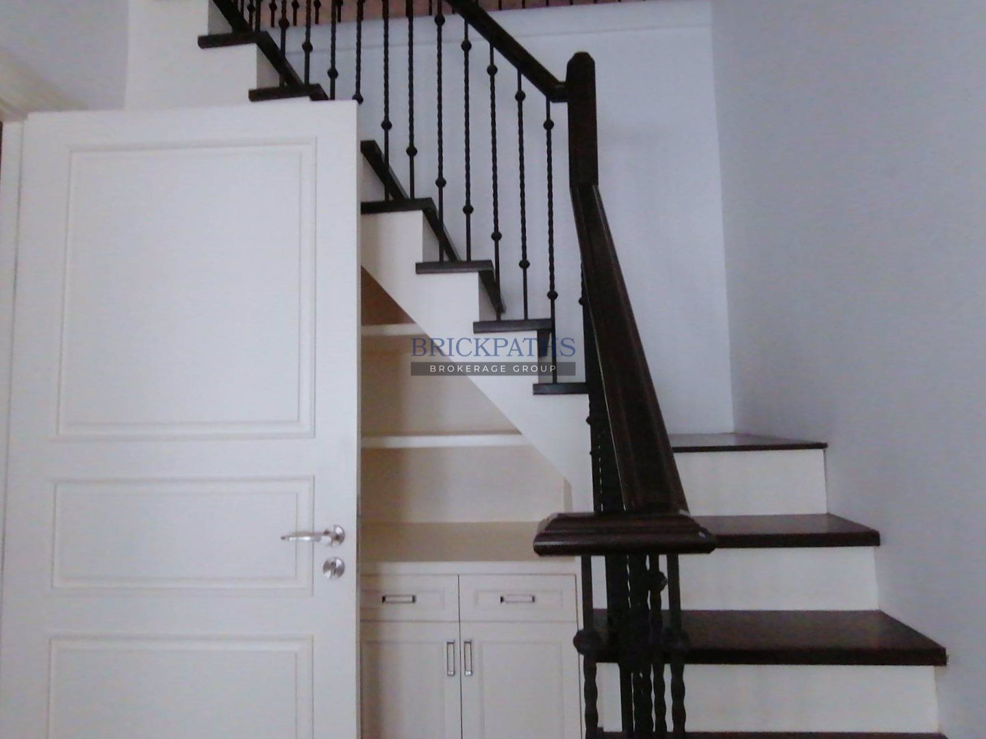 ขายทาวน์โฮม-โครงการ-บ้านกลางกรุง-ทองหล่อ-สุขุมวิท-55-ทำเลใจกลางเมือง