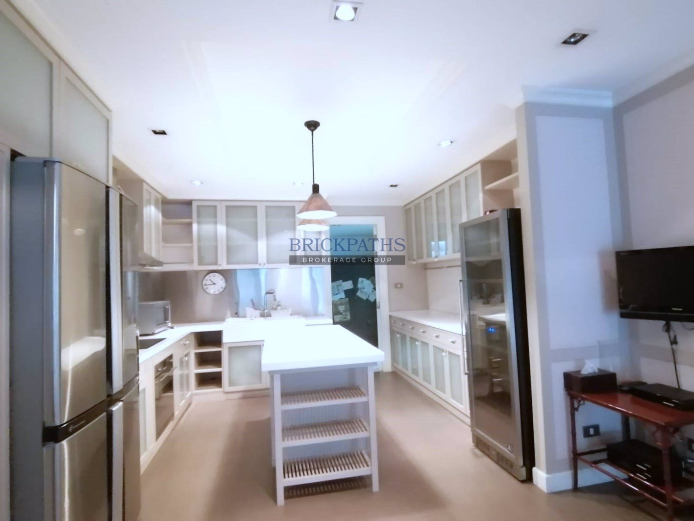 ขายทาวน์โฮม-โครงการ-บ้านกลางกรุง-ทองหล่อ-สุขุมวิท-55-ทำเลใจกลางเมือง