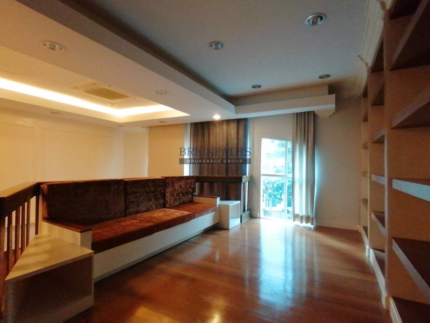 ขาย-บ้านกลางกรุง-ทองหล่อ-สุขุมวิท-55-ทำเลใจกลาง-หลังมุม